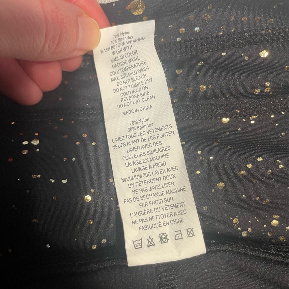 Zyia Black Stay Gold Pocket Drawstring Luxe 28” Leggings - Picture 7 of 7